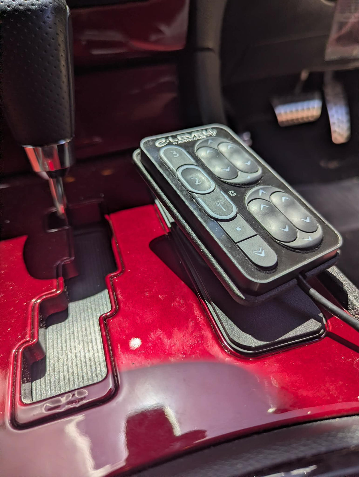 300c Chrysler Controller Mount