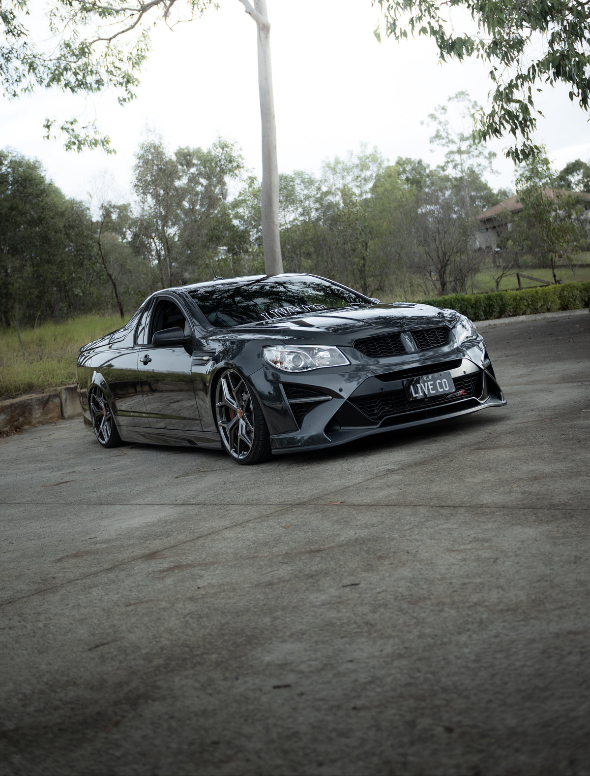 HSV Maloo On Air Suspension Installed at Mex’s Garage.
