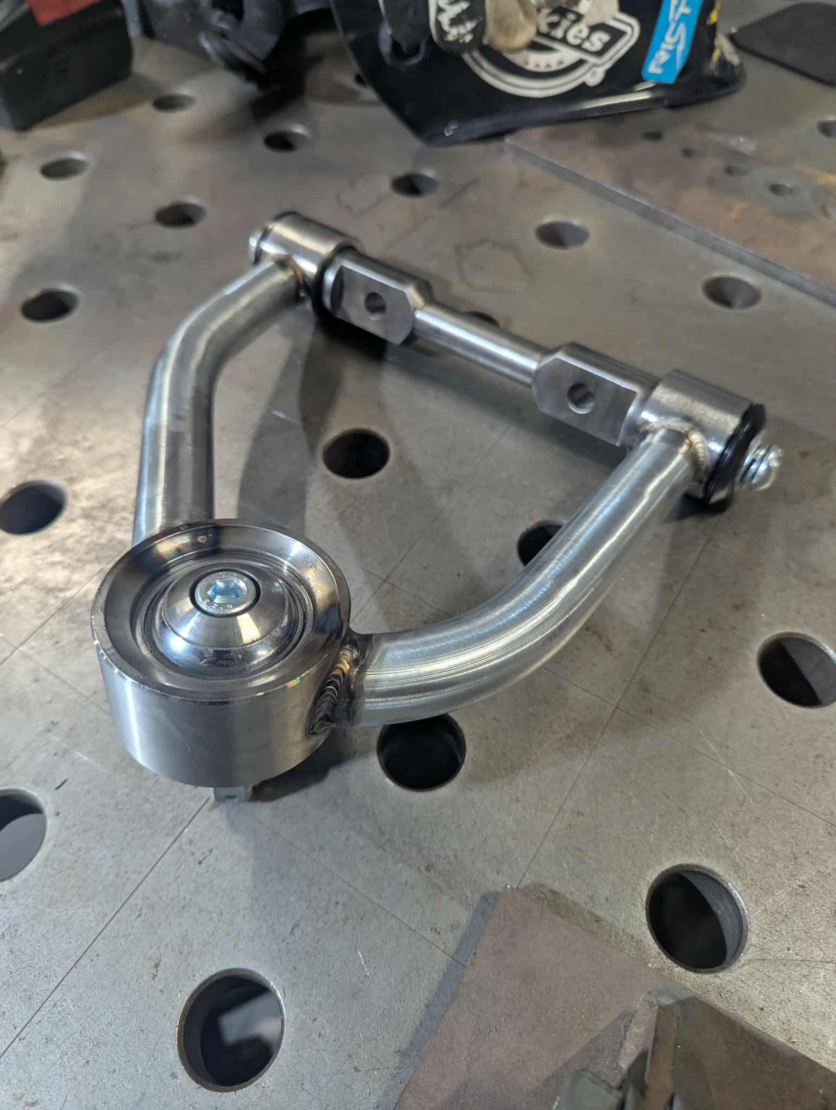 85-06 MAZDA/FORD TUBULAR CONTROL ARMS