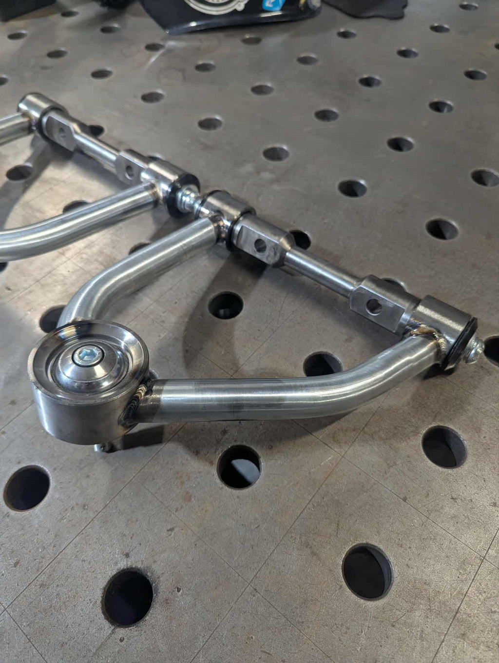85-06 MAZDA/FORD TUBULAR CONTROL ARMS