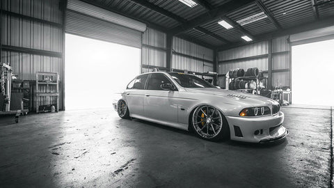 BMW M5 (E39)