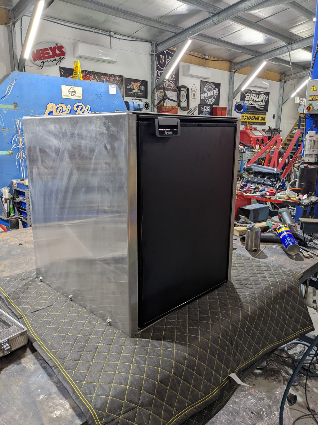85 Litre Bushman Alloy Fridge Enclosure